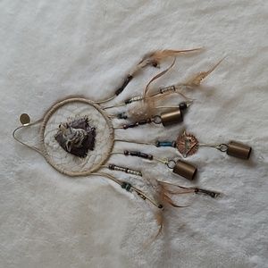 Vintage 2000 Western Winds Wolf Native American Handmade Dreamcatcher